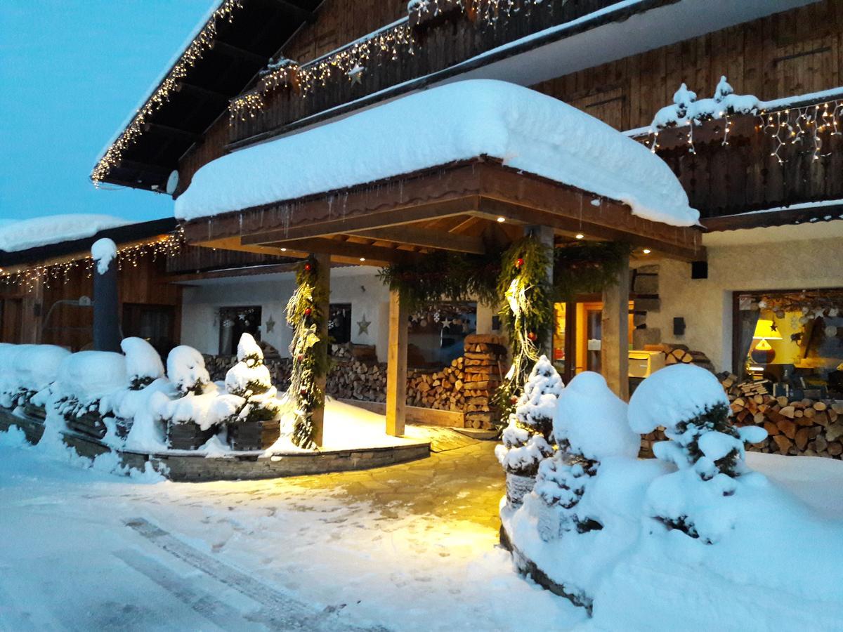 Отель Le Caprice Des Neiges Кре-Волан Экстерьер фото